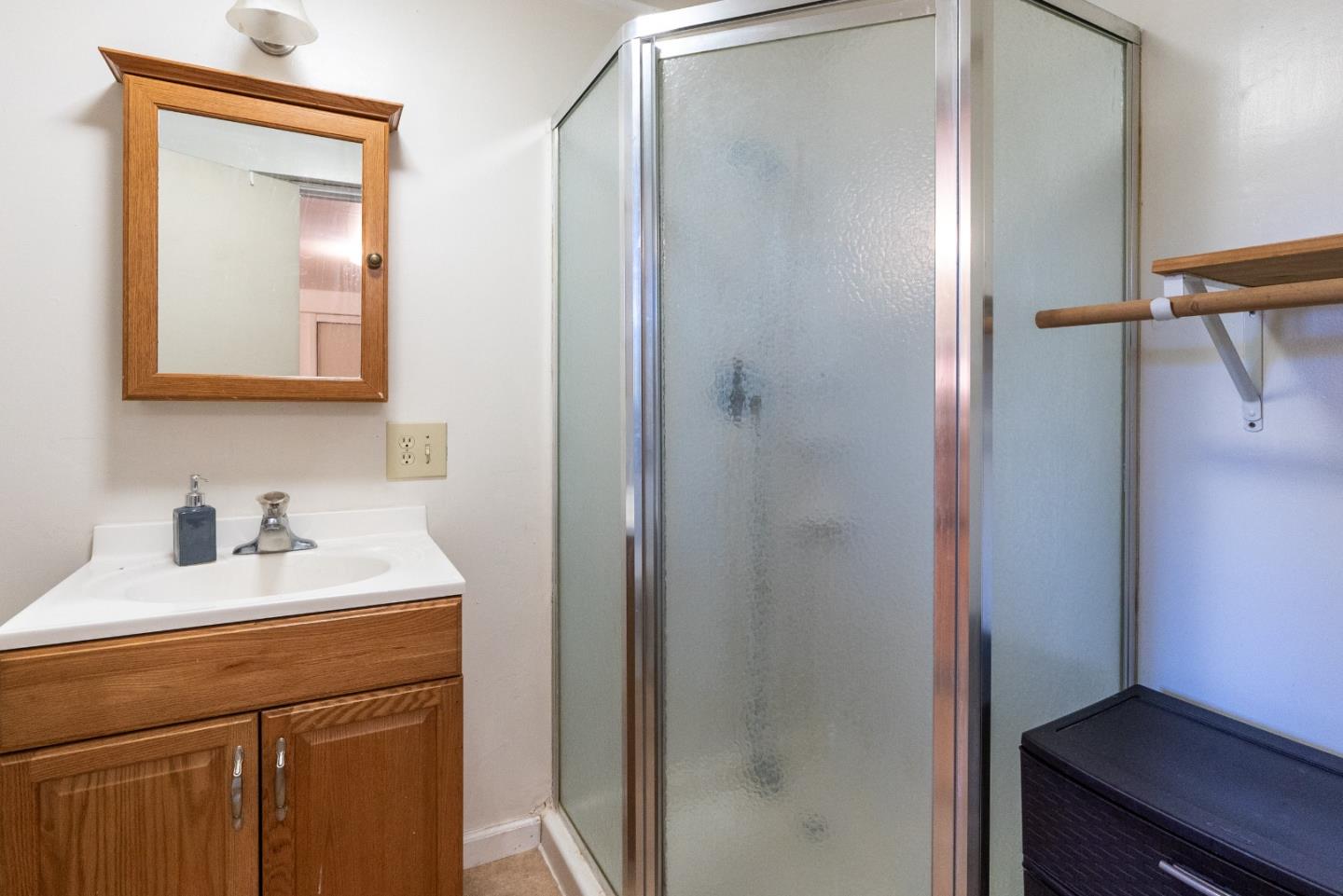 Detail Gallery Image 24 of 31 For 827 Valencia Rd, Aptos,  CA 95003 - 2 Beds | 2 Baths