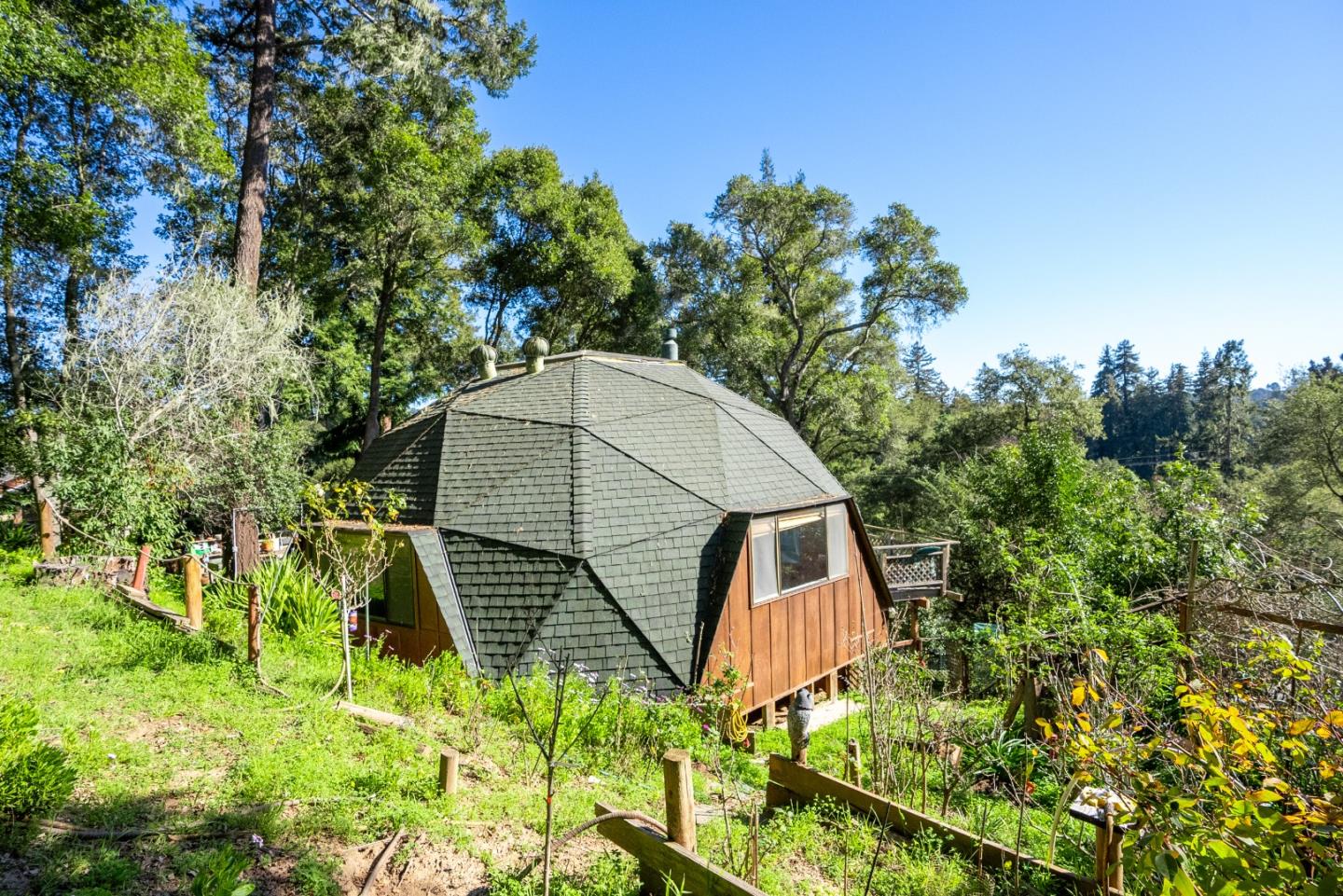 Detail Gallery Image 6 of 31 For 827 Valencia Rd, Aptos,  CA 95003 - 2 Beds | 2 Baths