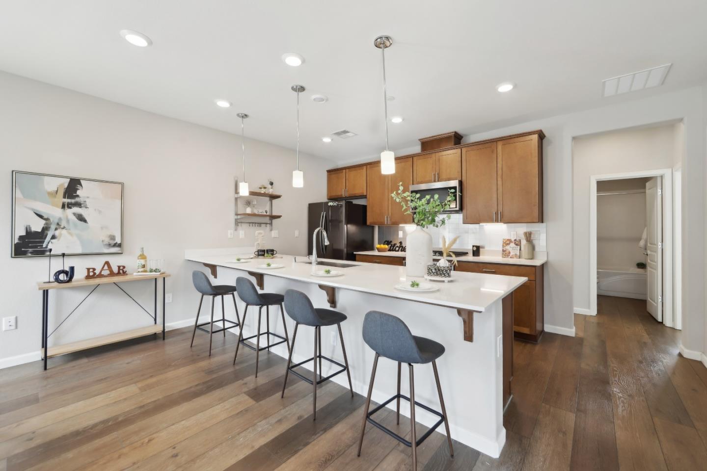 Detail Gallery Image 16 of 41 For 621 Clover Cir, Milpitas,  CA 95035 - 2 Beds | 2 Baths