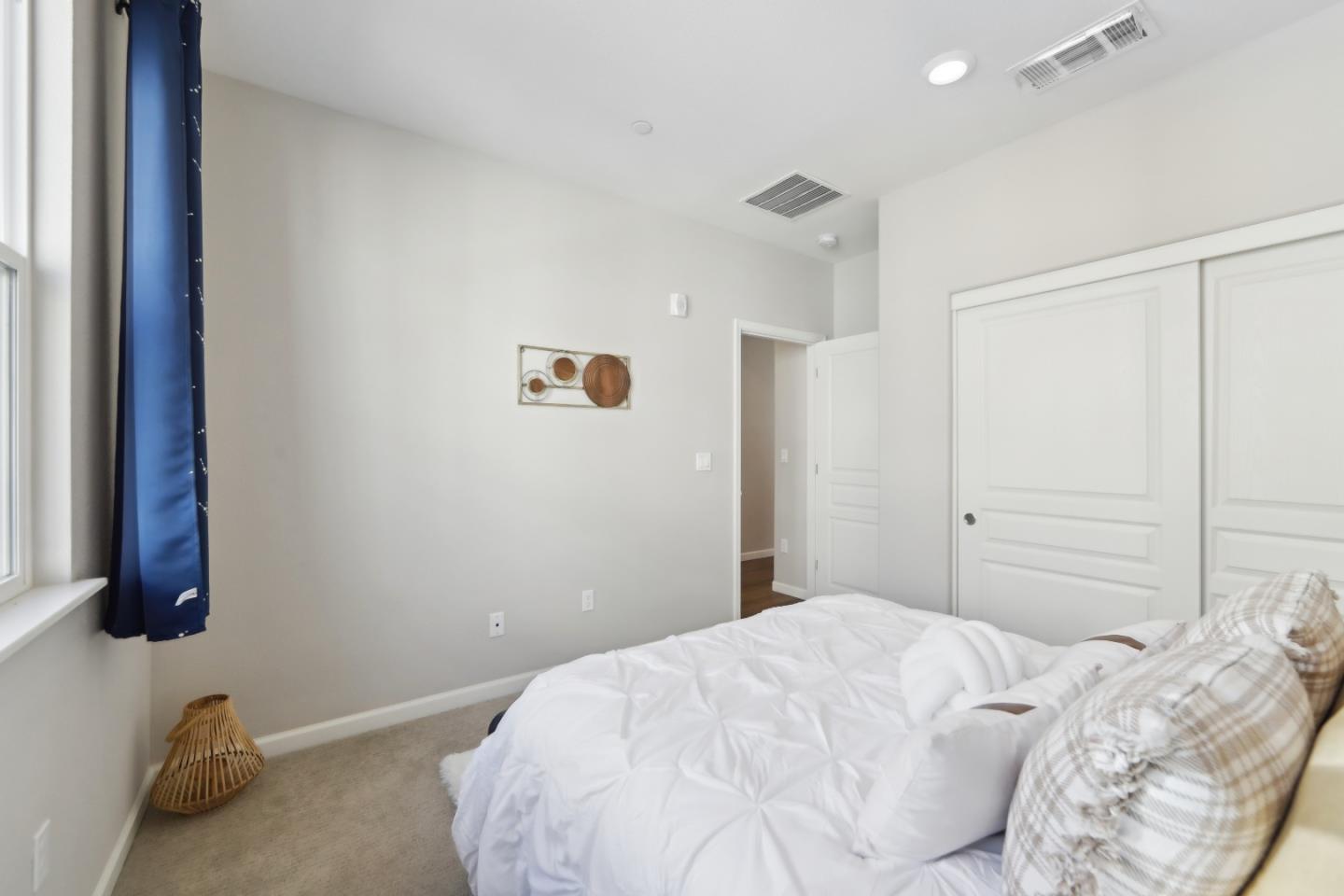 Detail Gallery Image 19 of 41 For 621 Clover Cir, Milpitas,  CA 95035 - 2 Beds | 2 Baths