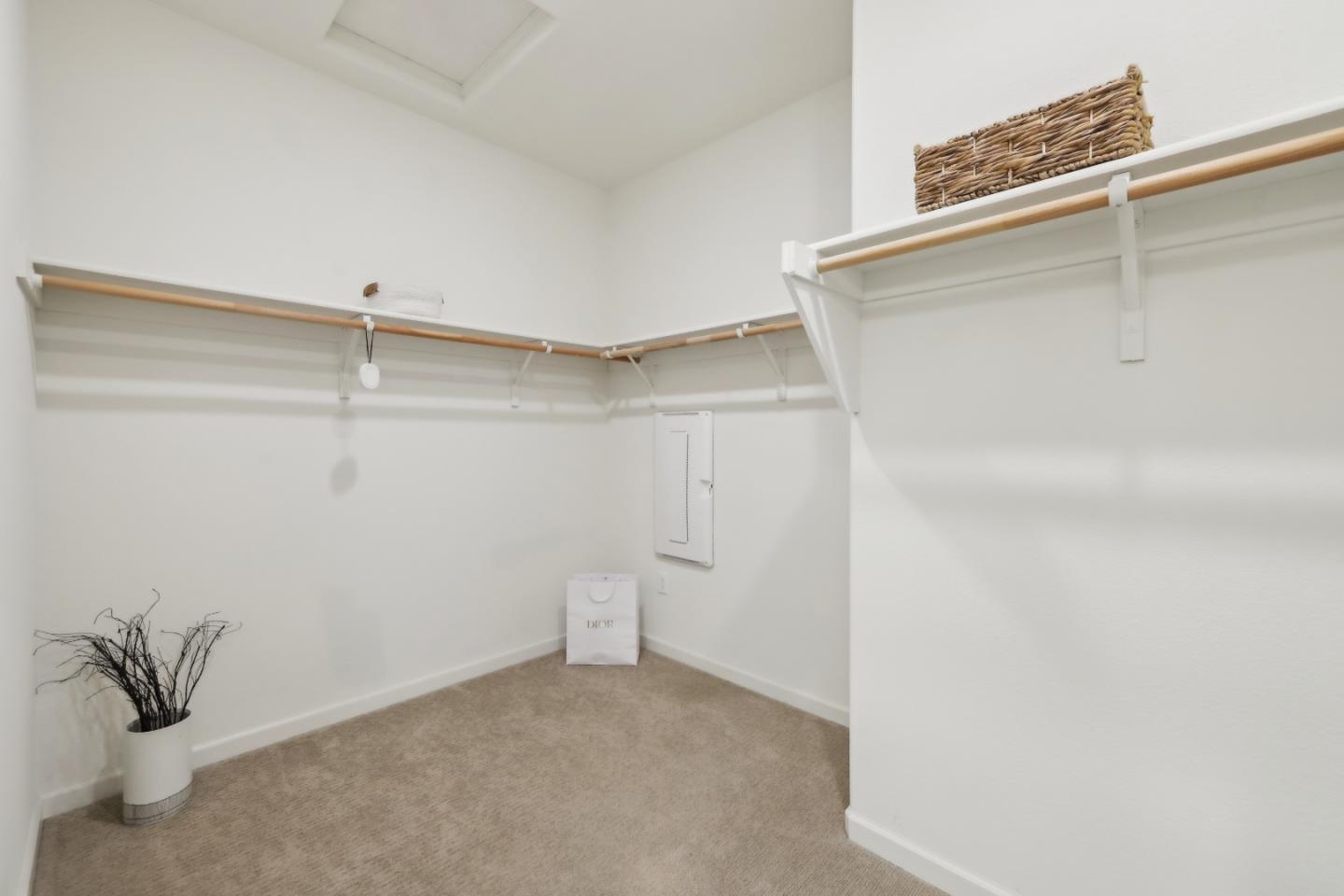 Detail Gallery Image 24 of 41 For 621 Clover Cir, Milpitas,  CA 95035 - 2 Beds | 2 Baths