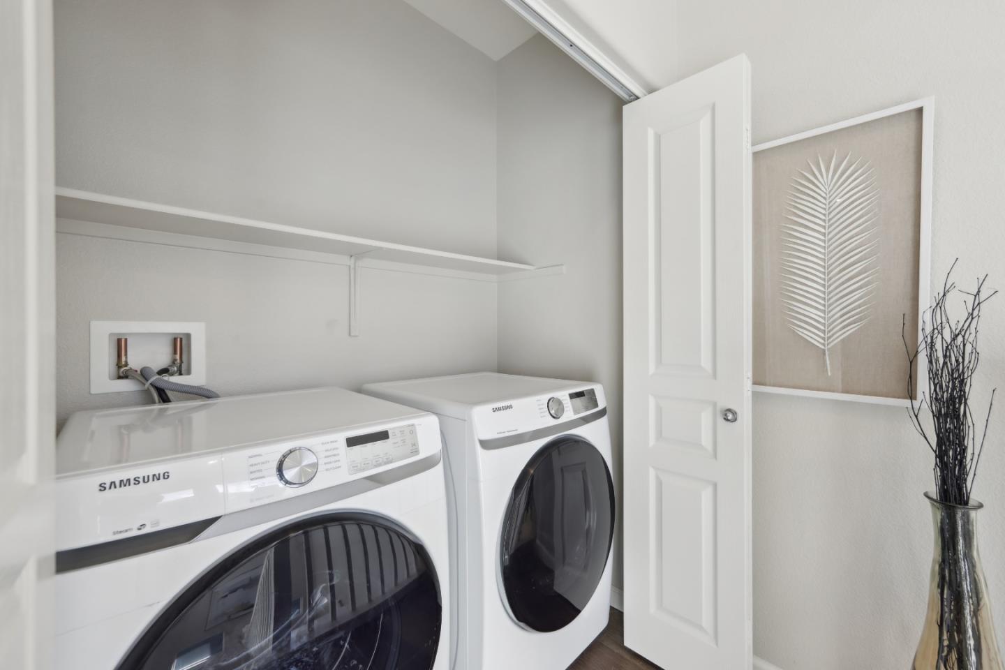 Detail Gallery Image 25 of 41 For 621 Clover Cir, Milpitas,  CA 95035 - 2 Beds | 2 Baths