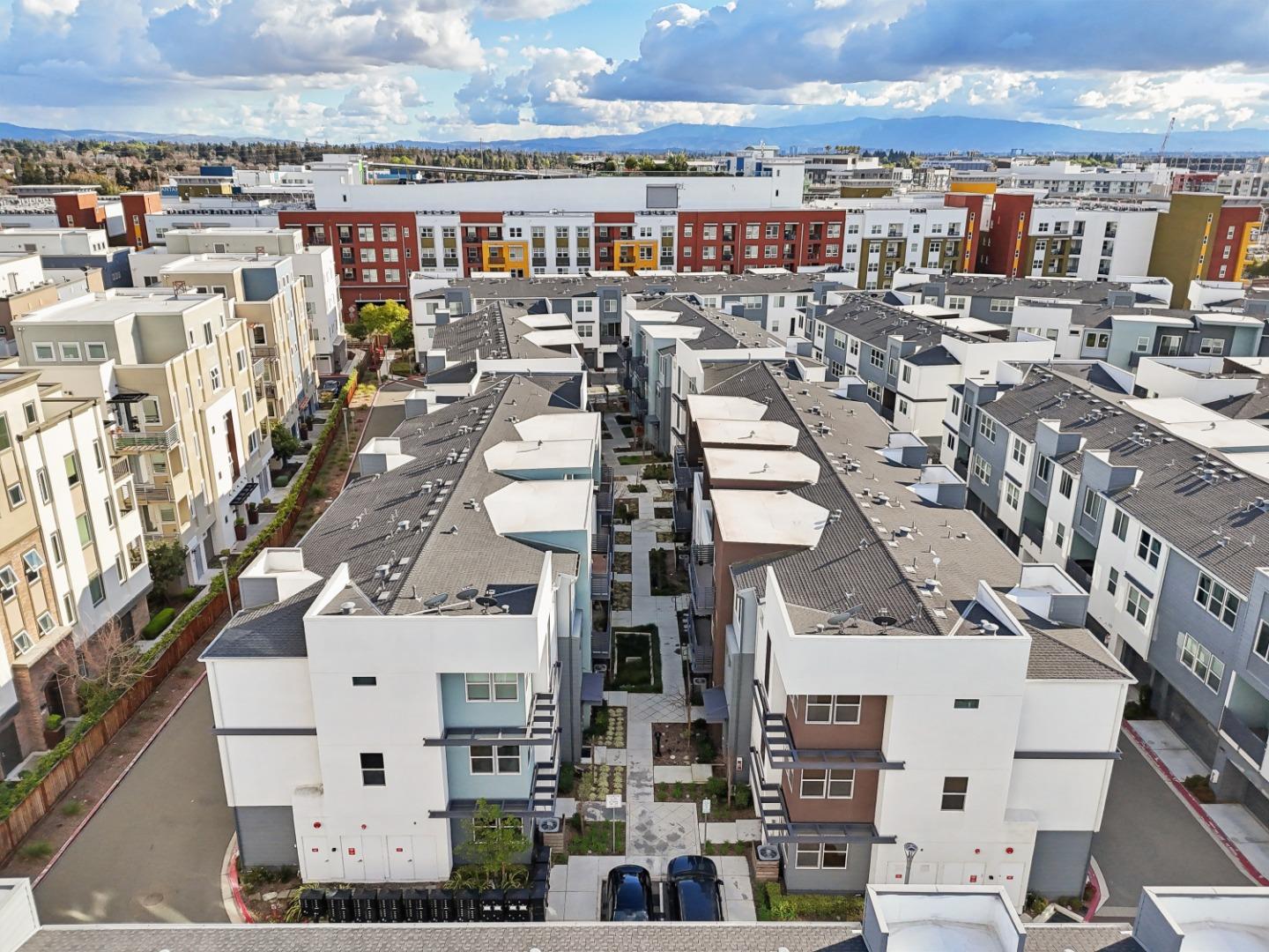 Detail Gallery Image 28 of 41 For 621 Clover Cir, Milpitas,  CA 95035 - 2 Beds | 2 Baths