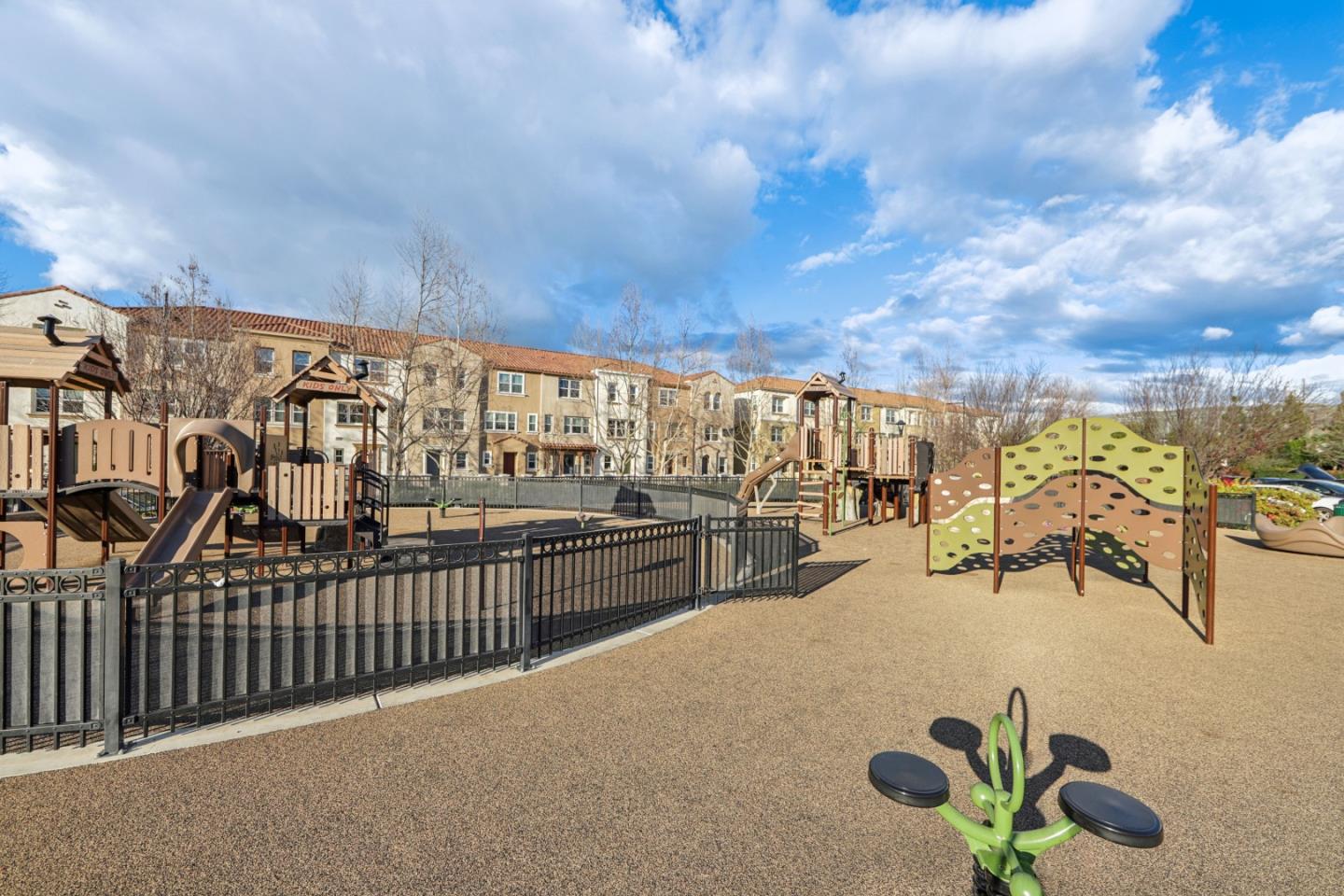 Detail Gallery Image 41 of 41 For 621 Clover Cir, Milpitas,  CA 95035 - 2 Beds | 2 Baths