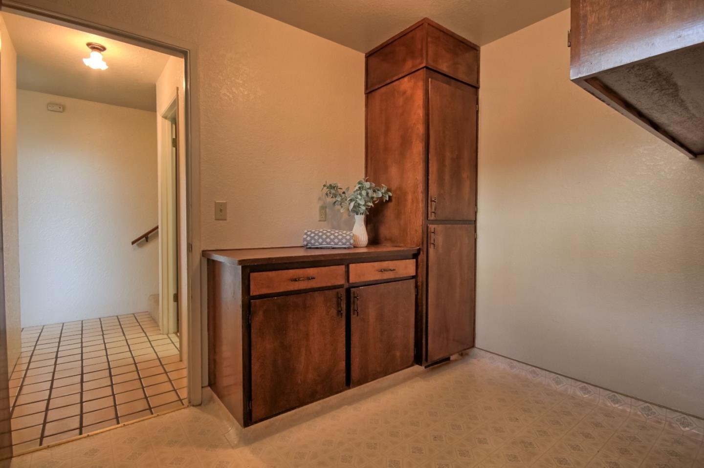 Detail Gallery Image 22 of 44 For 141 Joes Ln, Hollister,  CA 95023 - 2 Beds | 2/1 Baths
