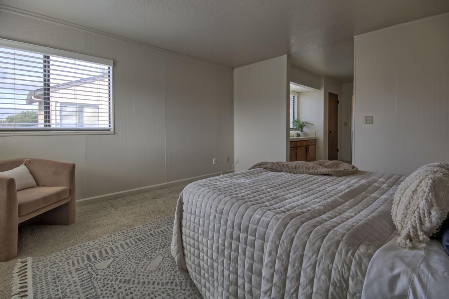 Detail Gallery Image 35 of 44 For 141 Joes Ln, Hollister,  CA 95023 - 2 Beds | 2/1 Baths