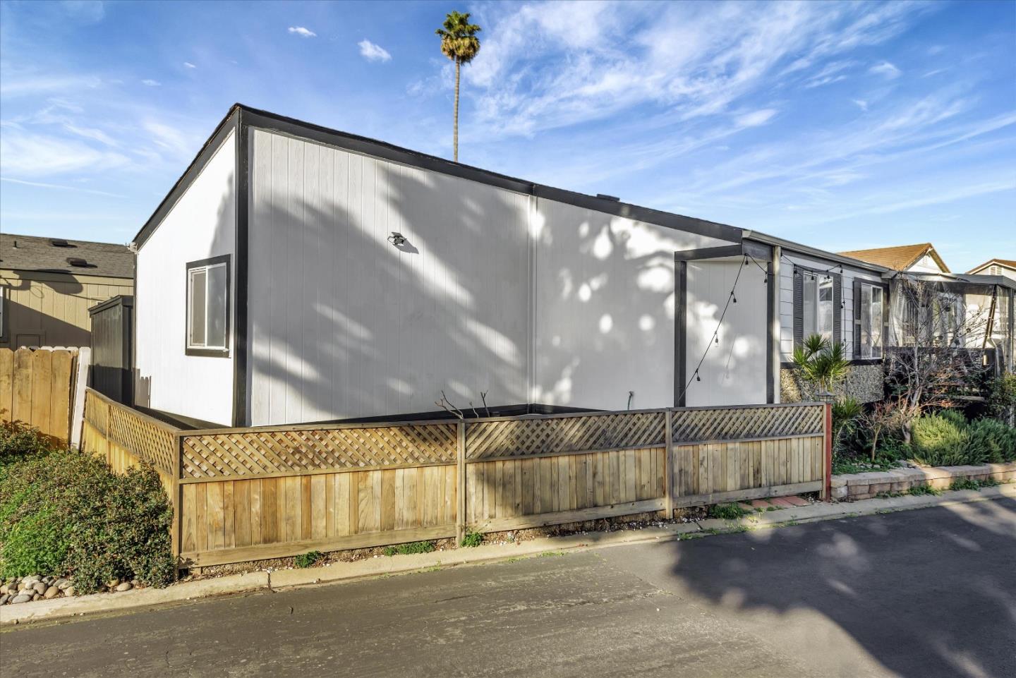 Detail Gallery Image 4 of 26 For 165 Blossom Hill Rd #284,  San Jose,  CA 95123 - 3 Beds | 2 Baths