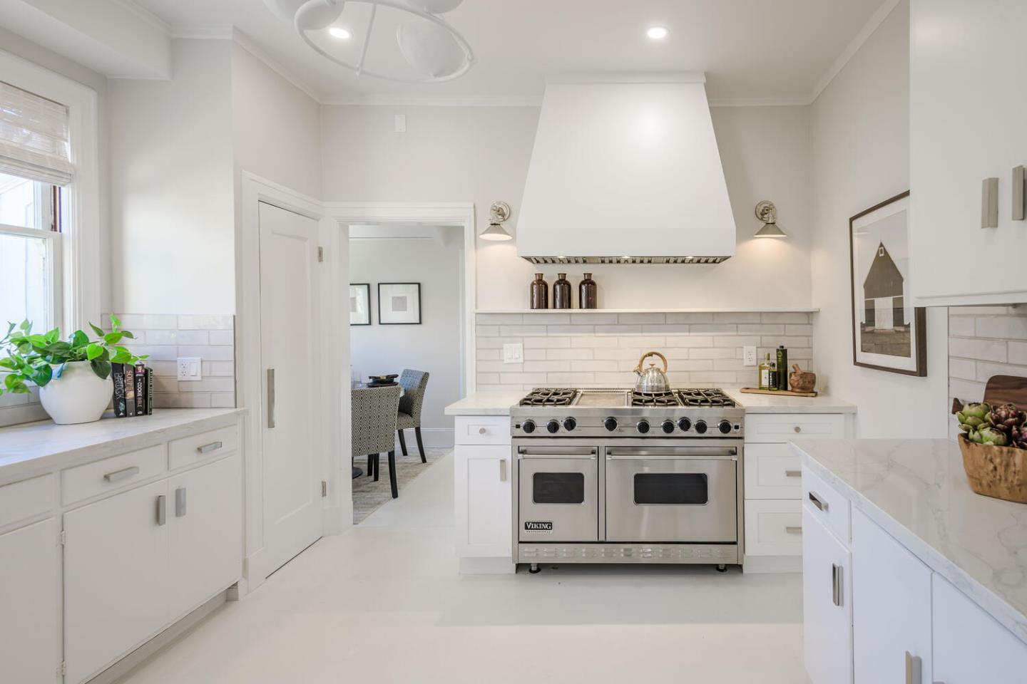 Detail Gallery Image 12 of 32 For 30 W Poplar Ave, San Mateo,  CA 94402 - 3 Beds | 2 Baths