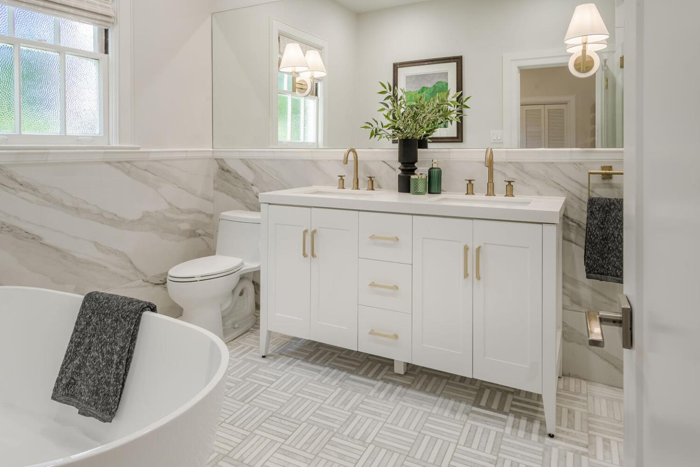 Detail Gallery Image 17 of 32 For 30 W Poplar Ave, San Mateo,  CA 94402 - 3 Beds | 2 Baths