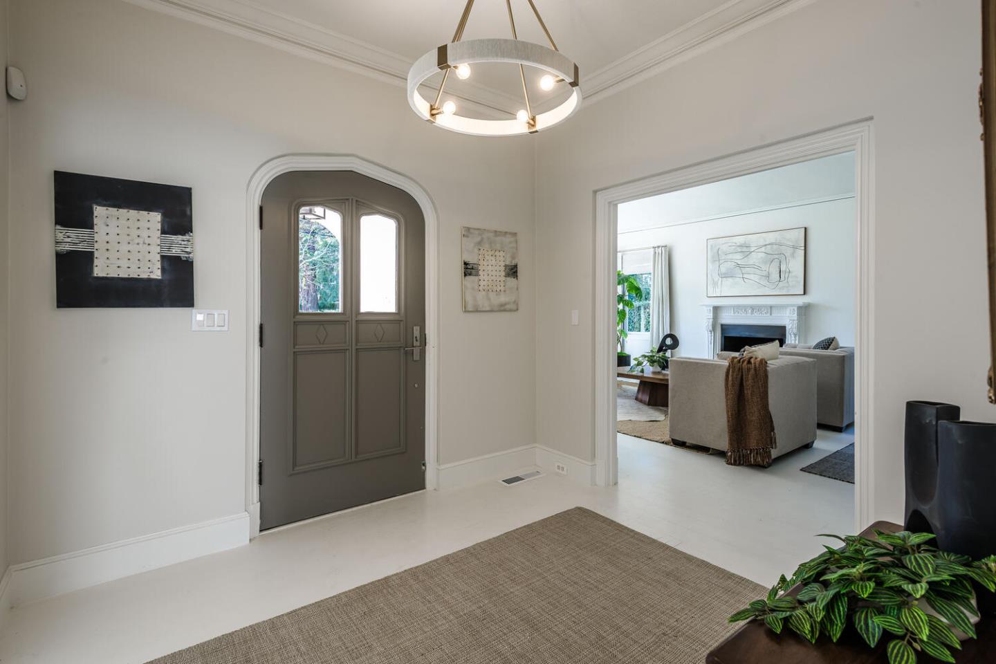 Detail Gallery Image 4 of 32 For 30 W Poplar Ave, San Mateo,  CA 94402 - 3 Beds | 2 Baths