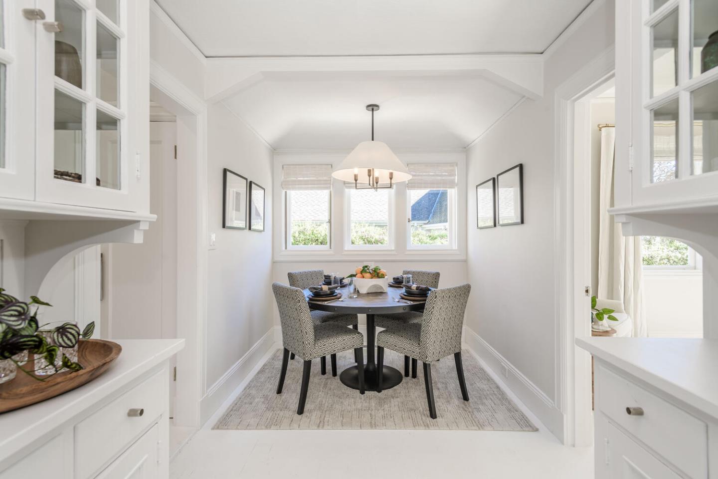 Detail Gallery Image 9 of 32 For 30 W Poplar Ave, San Mateo,  CA 94402 - 3 Beds | 2 Baths