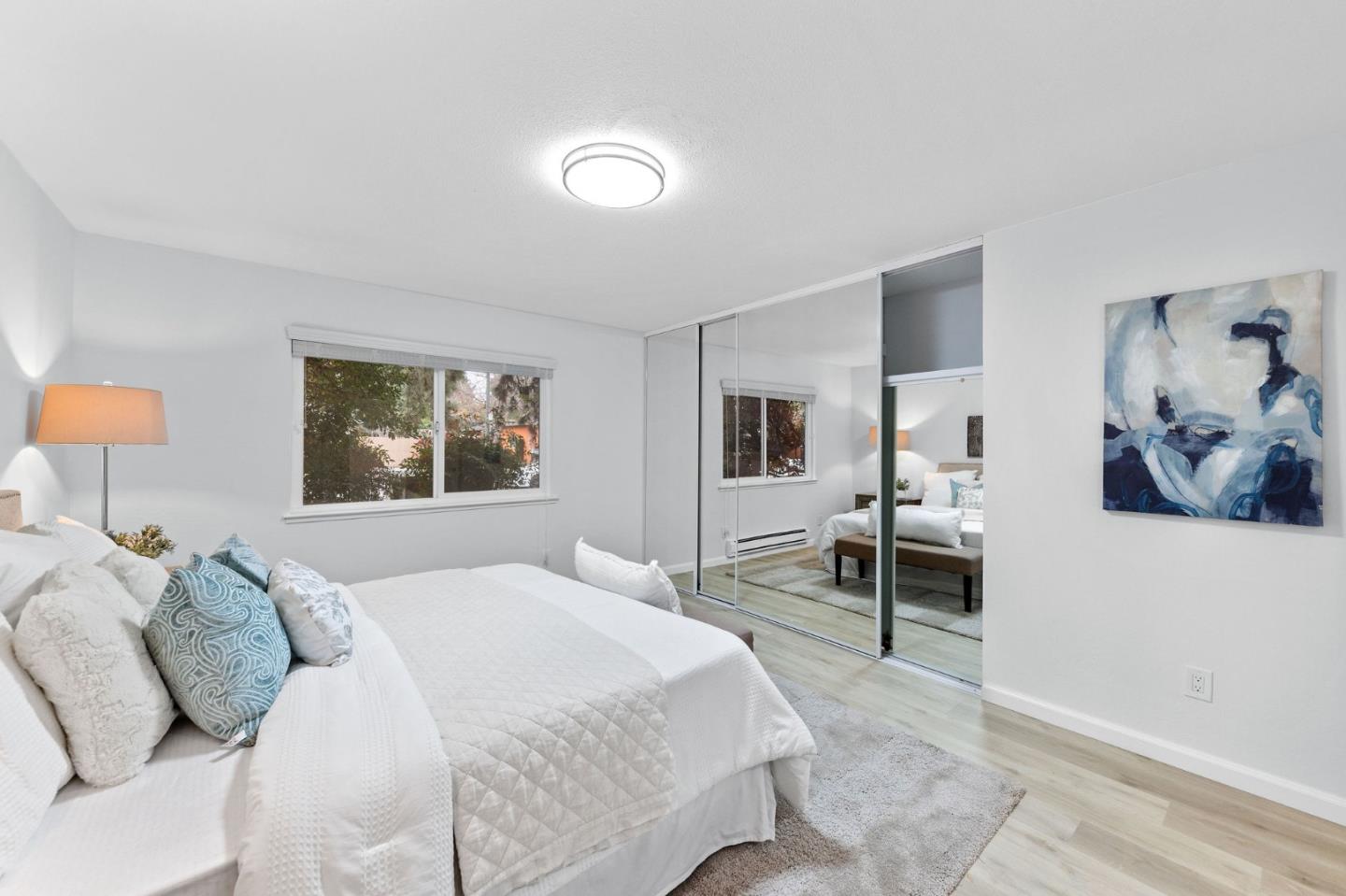 Detail Gallery Image 22 of 32 For 50 E Middlefield Rd #17,  Mountain View,  CA 94043 - 1 Beds | 1 Baths