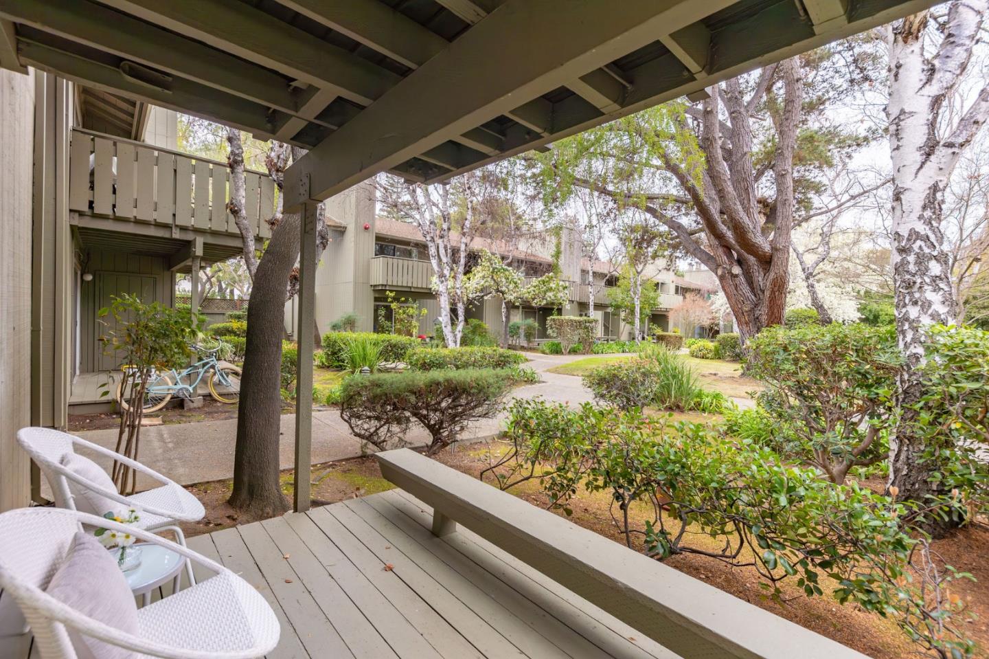 Detail Gallery Image 24 of 32 For 50 E Middlefield Rd #17,  Mountain View,  CA 94043 - 1 Beds | 1 Baths