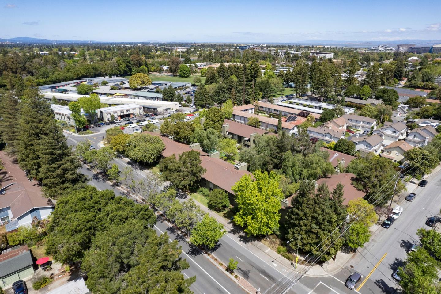 Detail Gallery Image 32 of 32 For 50 E Middlefield Rd #17,  Mountain View,  CA 94043 - 1 Beds | 1 Baths