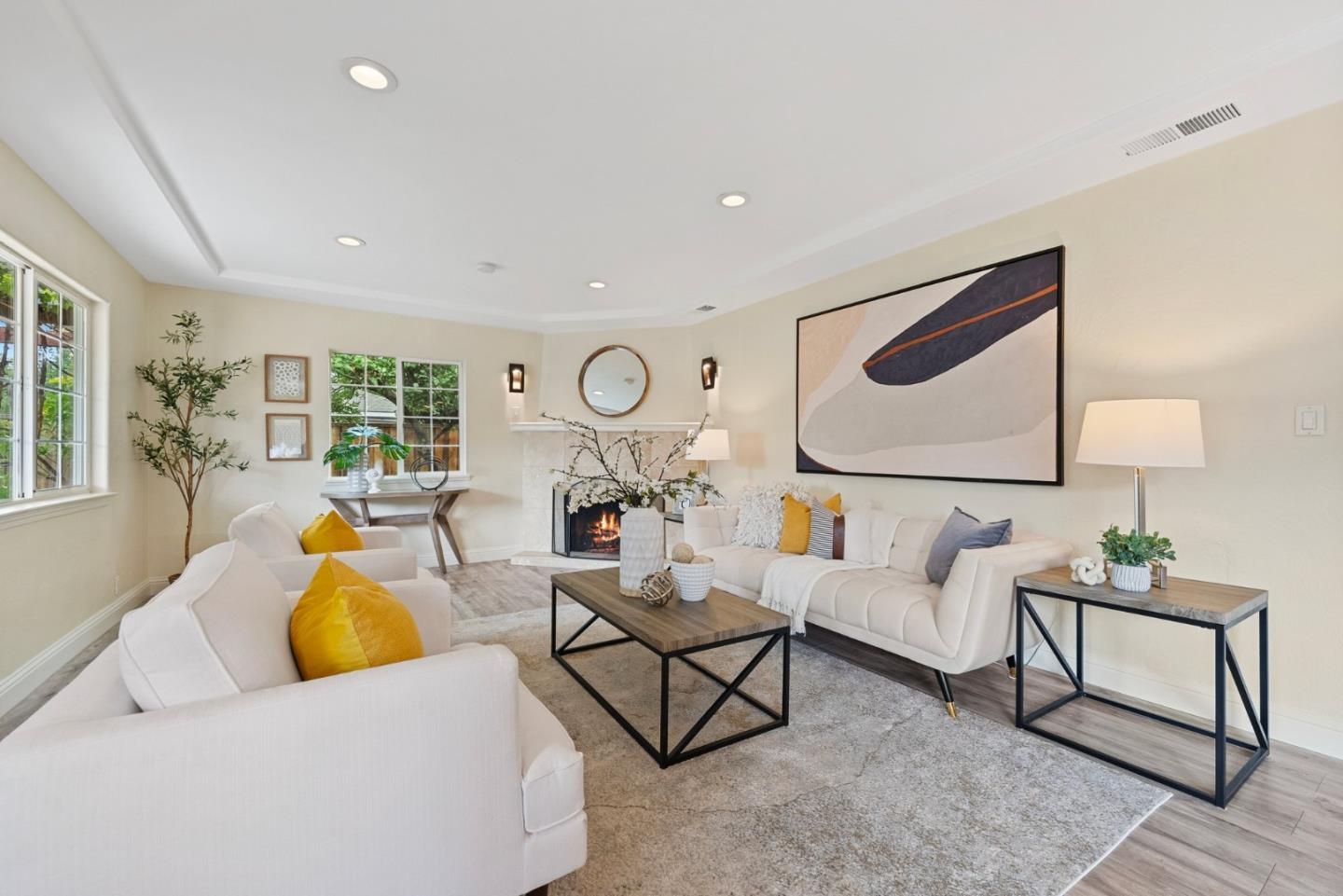 Detail Gallery Image 16 of 65 For 2301 Poplar Ave, East Palo Alto,  CA 94303 - 7 Beds | 4 Baths