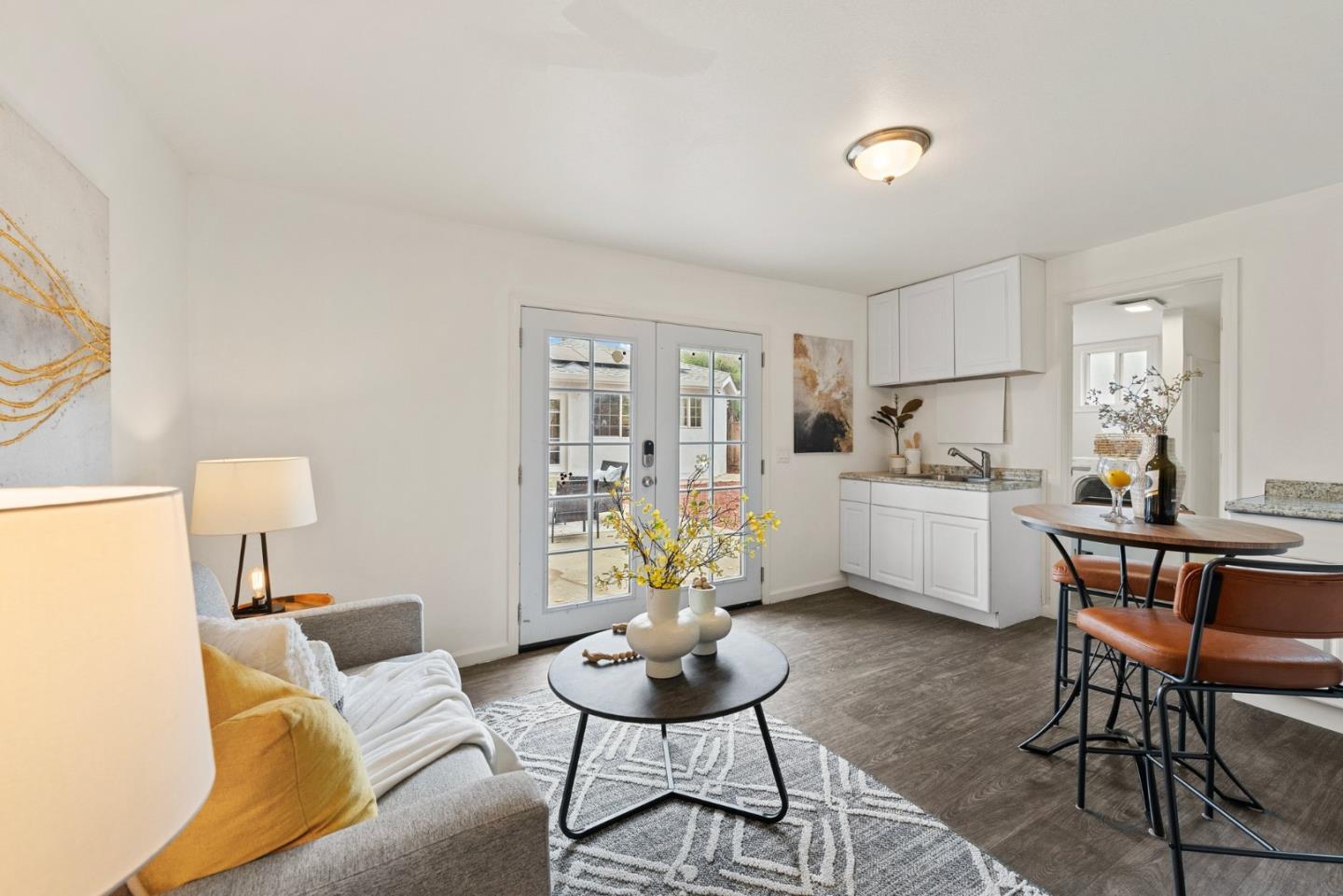 Detail Gallery Image 41 of 65 For 2301 Poplar Ave, East Palo Alto,  CA 94303 - 7 Beds | 4 Baths