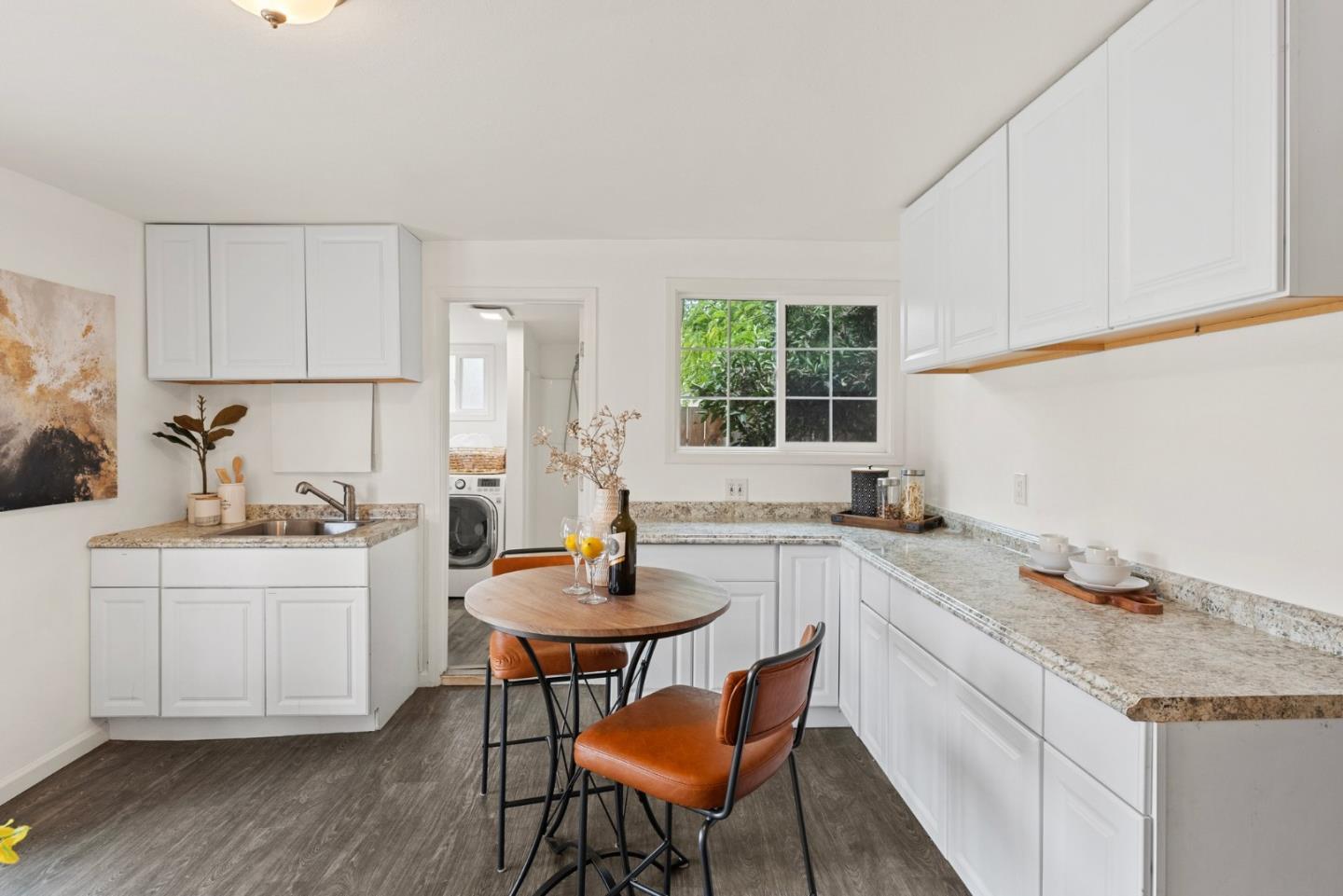 Detail Gallery Image 44 of 65 For 2301 Poplar Ave, East Palo Alto,  CA 94303 - 7 Beds | 4 Baths