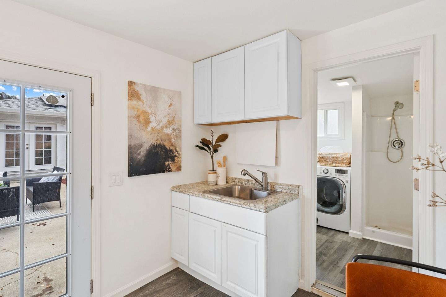 Detail Gallery Image 45 of 65 For 2301 Poplar Ave, East Palo Alto,  CA 94303 - 7 Beds | 4 Baths