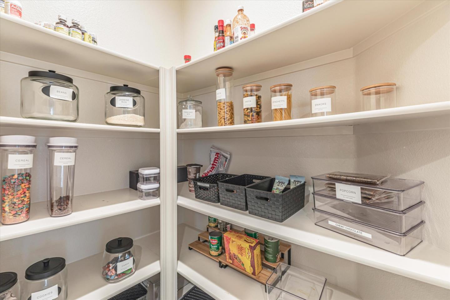 Detail Gallery Image 20 of 39 For 503 Cadiz Dr, Hollister,  CA 95023 - 3 Beds | 2 Baths
