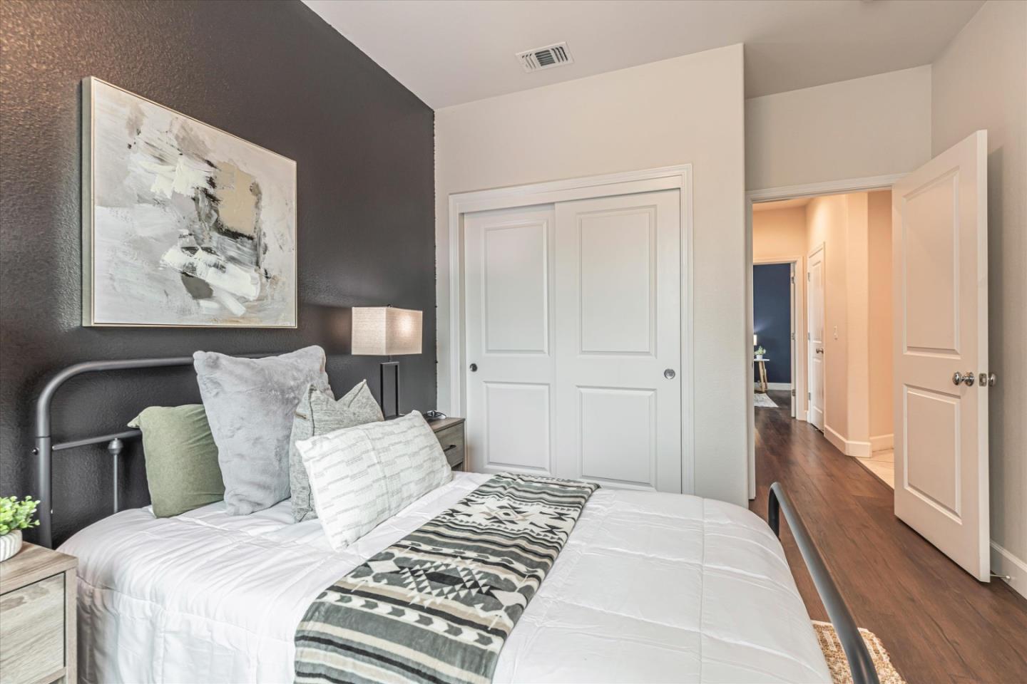 Detail Gallery Image 30 of 39 For 503 Cadiz Dr, Hollister,  CA 95023 - 3 Beds | 2 Baths
