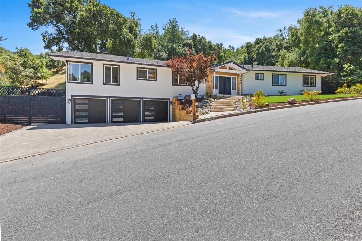 Detail Gallery Image 61 of 65 For 7090 Wooded Lake Dr, San Jose,  CA 95120 - 4 Beds | 2/1 Baths