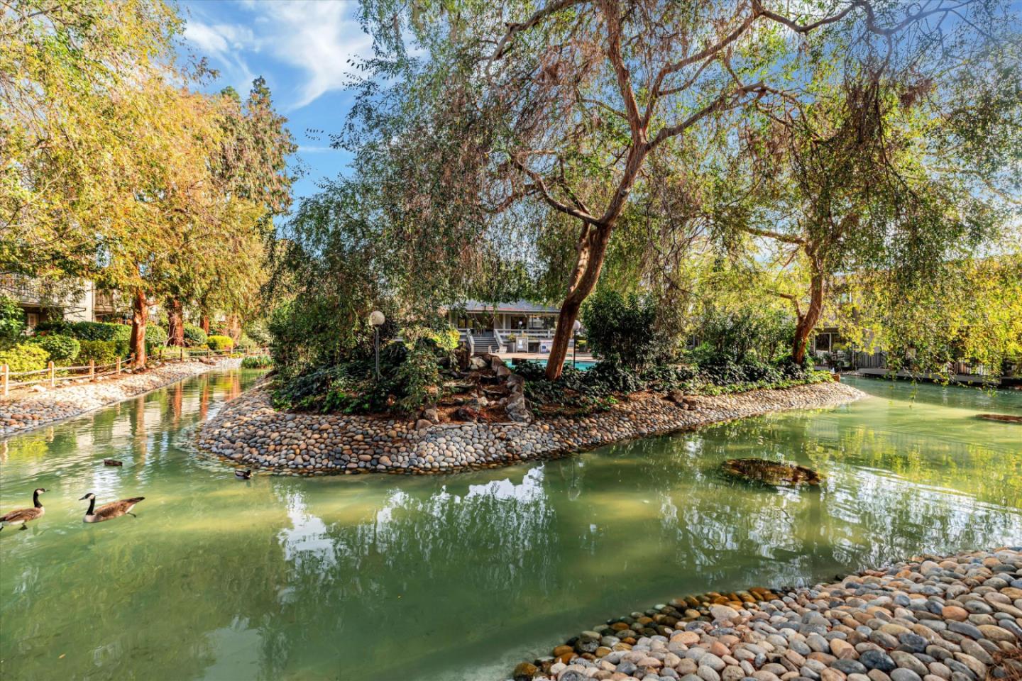 Detail Gallery Image 39 of 44 For 120 Saratoga Ave #103,  Santa Clara,  CA 95051 - 2 Beds | 2 Baths