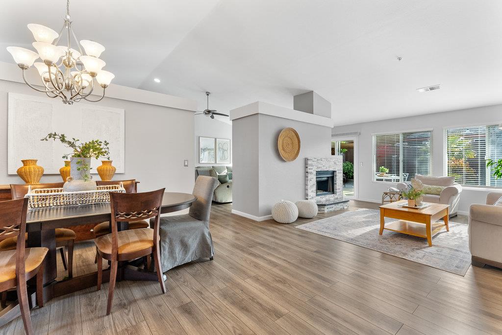 Detail Gallery Image 2 of 28 For 2 Chardonnay Cir, Salinas,  CA 93906 - 4 Beds | 2 Baths