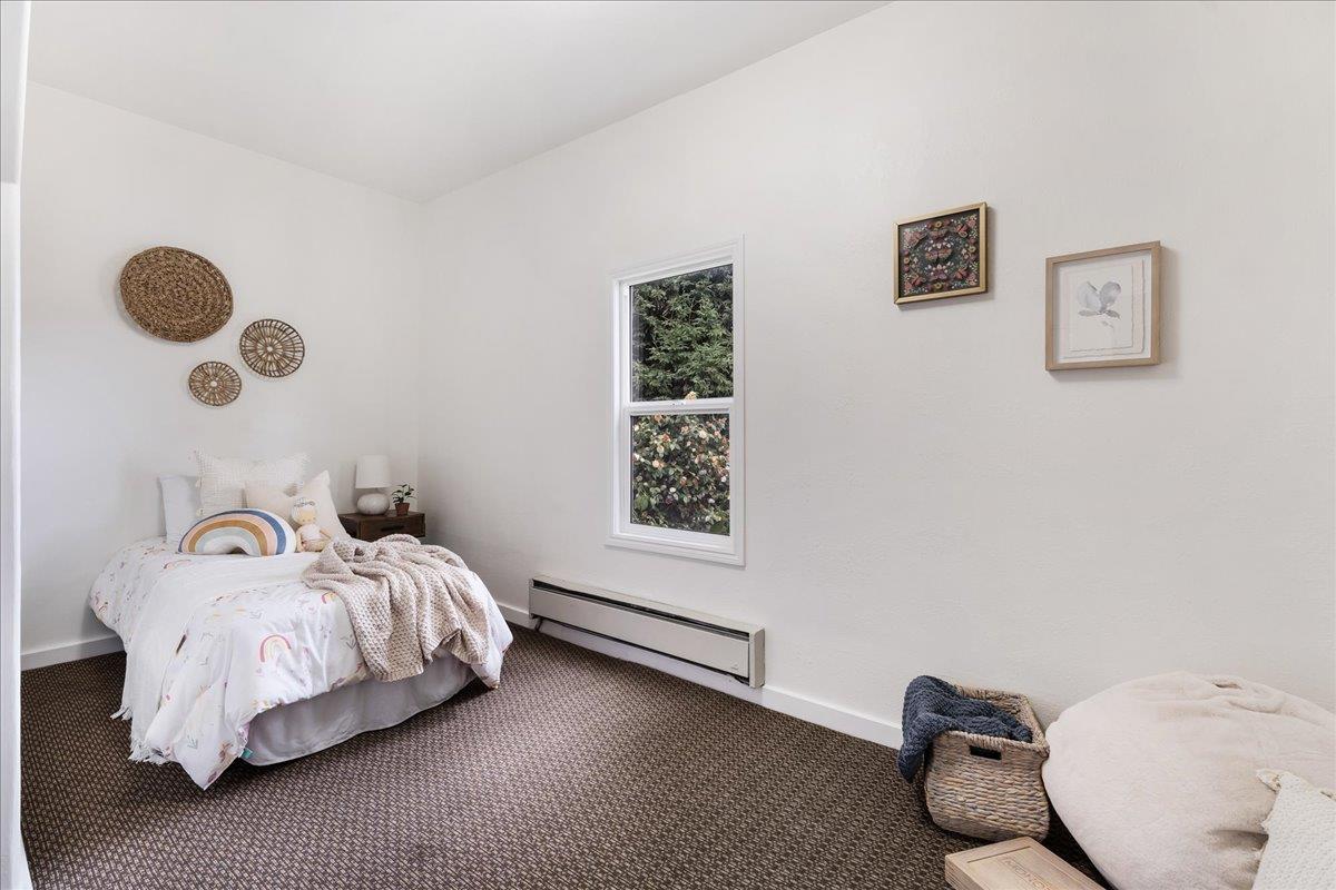 Detail Gallery Image 11 of 49 For 203 Grant St #3,  Santa Cruz,  CA 95060 - 4 Beds | 2 Baths