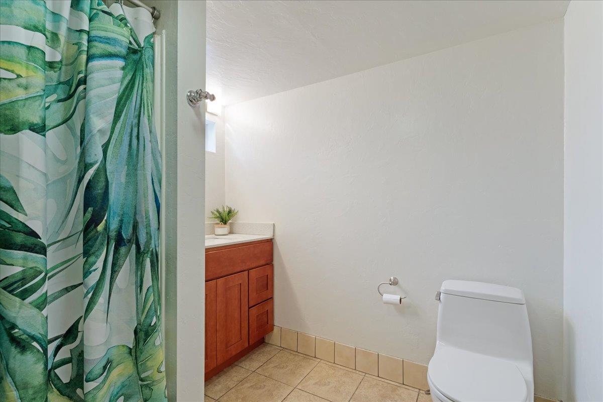 Detail Gallery Image 17 of 49 For 203 Grant St #3,  Santa Cruz,  CA 95060 - 4 Beds | 2 Baths