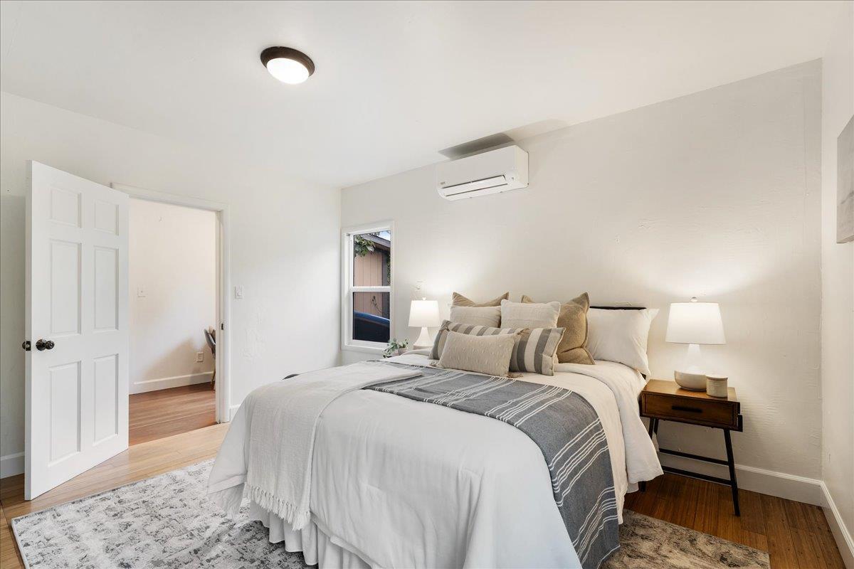 Detail Gallery Image 19 of 49 For 203 Grant St #3,  Santa Cruz,  CA 95060 - 4 Beds | 2 Baths
