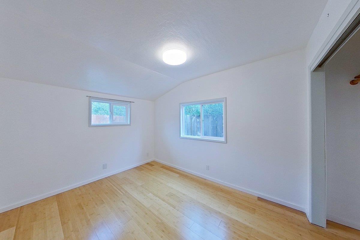 Detail Gallery Image 37 of 49 For 203 Grant St #3,  Santa Cruz,  CA 95060 - 4 Beds | 2 Baths