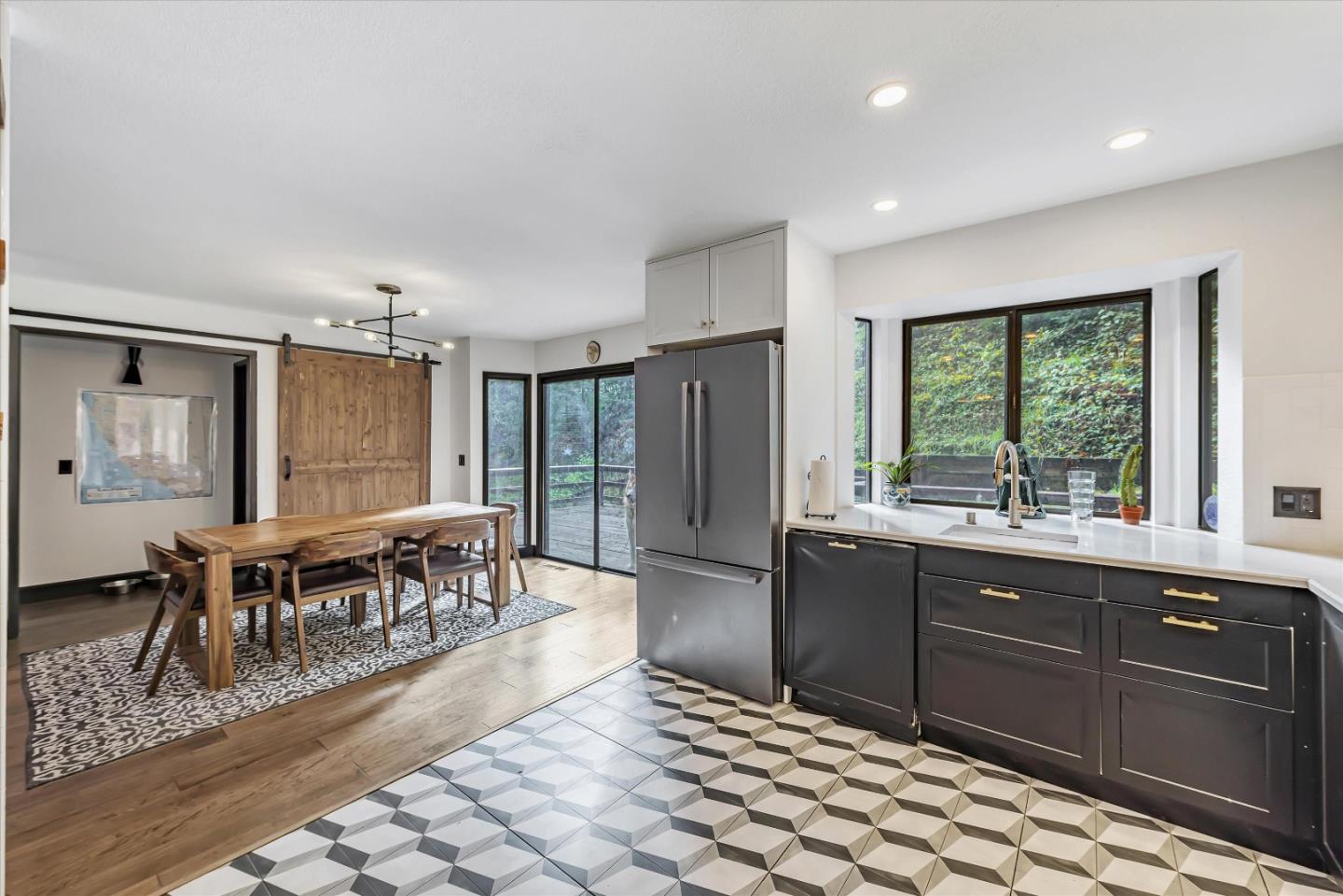 Detail Gallery Image 12 of 39 For 345 Mcgaffigan Mill Rd, Boulder Creek,  CA 95006 - 3 Beds | 3 Baths