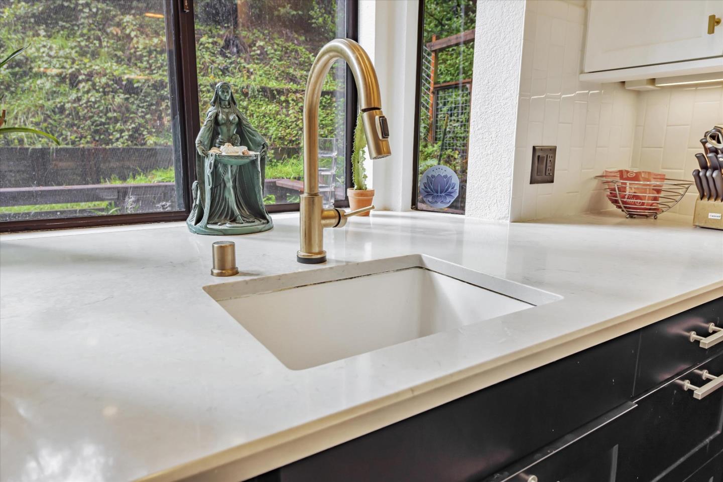 Detail Gallery Image 14 of 39 For 345 Mcgaffigan Mill Rd, Boulder Creek,  CA 95006 - 3 Beds | 3 Baths