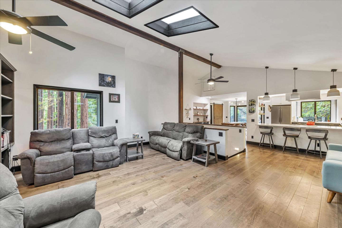 Detail Gallery Image 5 of 39 For 345 Mcgaffigan Mill Rd, Boulder Creek,  CA 95006 - 3 Beds | 3 Baths