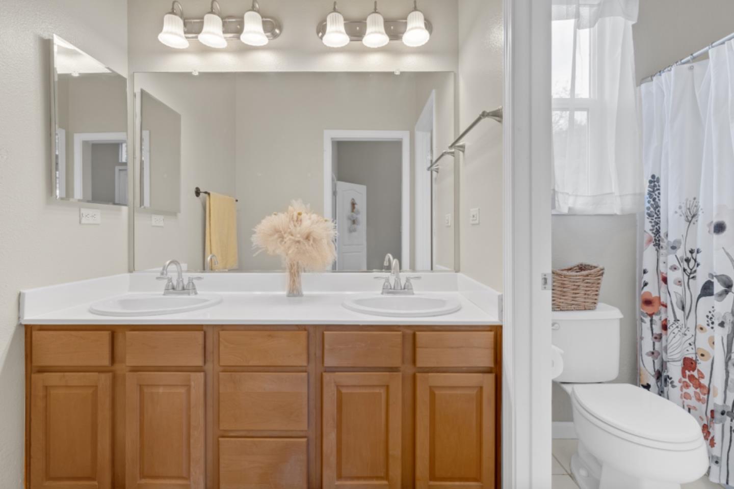 Detail Gallery Image 34 of 43 For 820 via Vaquero Norte, San Juan Bautista,  CA 95045 - 4 Beds | 3 Baths