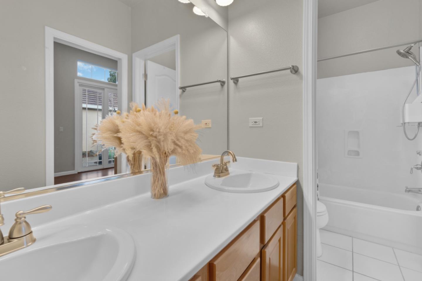 Detail Gallery Image 35 of 43 For 820 via Vaquero Norte, San Juan Bautista,  CA 95045 - 4 Beds | 3 Baths