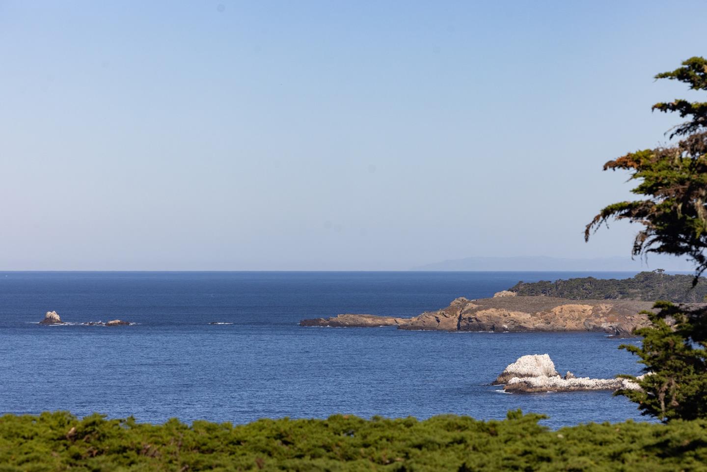Detail Gallery Image 2 of 21 For 262 Highway 1, Carmel,  CA 93923 - 2 Beds | 2 Baths
