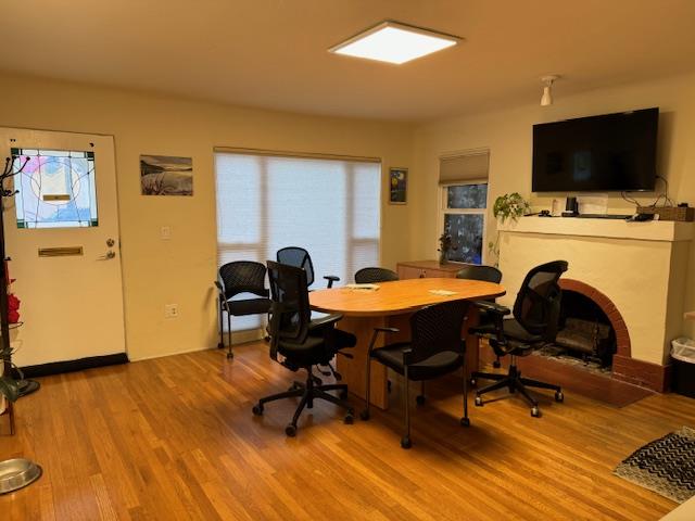 Detail Gallery Image 5 of 14 For 617 Water St, Santa Cruz,  CA 95060 - – Beds | – Baths