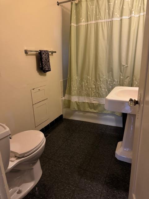 Detail Gallery Image 6 of 14 For 617 Water St, Santa Cruz,  CA 95060 - – Beds | – Baths