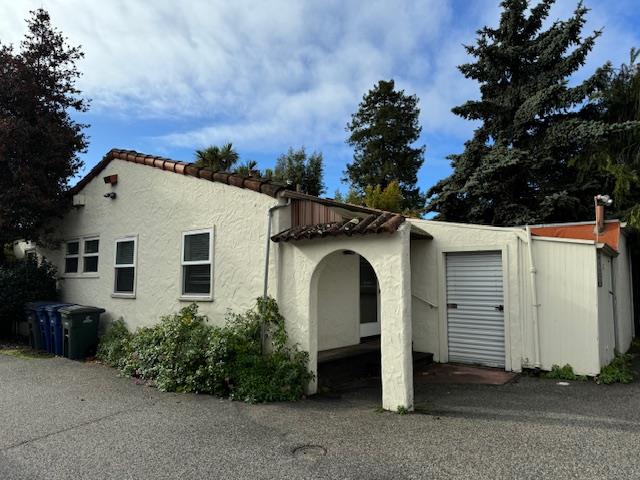 Detail Gallery Image 7 of 14 For 617 Water St, Santa Cruz,  CA 95060 - – Beds | – Baths