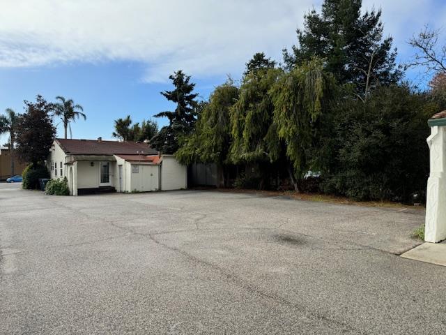 Detail Gallery Image 9 of 14 For 617 Water St, Santa Cruz,  CA 95060 - – Beds | – Baths