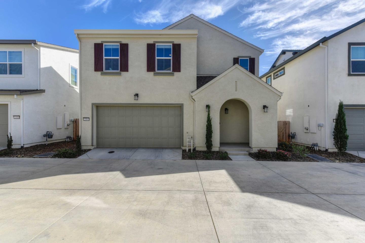 Detail Gallery Image 19 of 19 For 3304 Sunny Gate Ln, Folsom,  CA 95630 - 3 Beds | 2/1 Baths