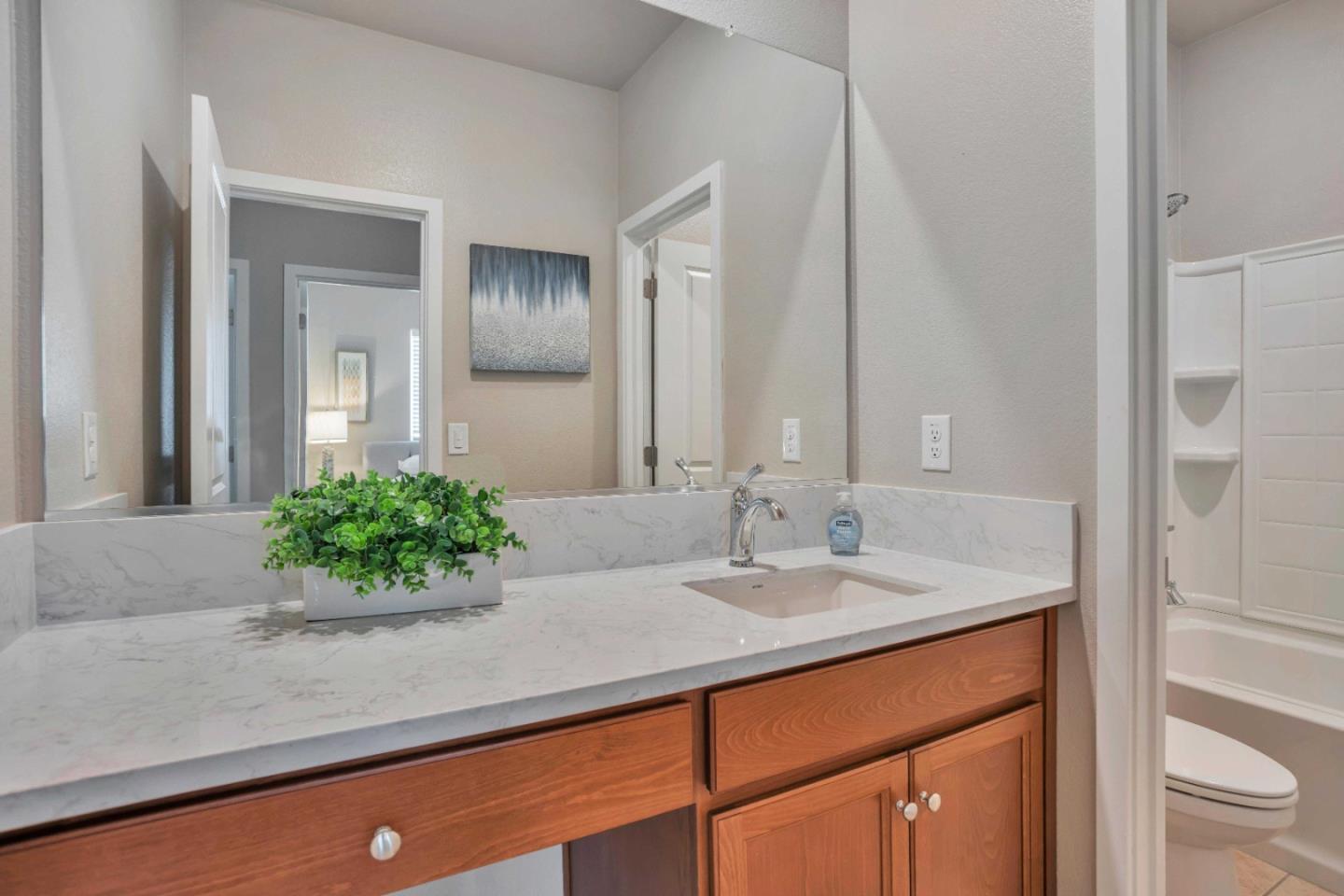 1618 Pagoda Lane, Sacramento, California 95834, 3 Bedrooms Bedrooms, ,2 BathroomsBathrooms,Residential Lease,For Rent,1618 Pagoda Lane,ML81994188