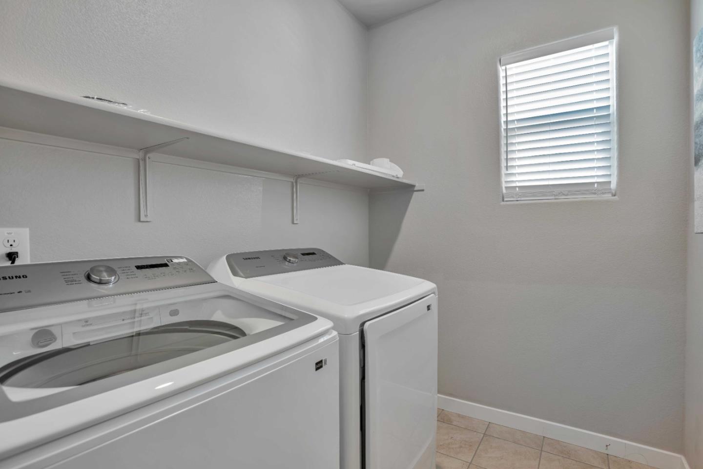 1618 Pagoda Lane, Sacramento, California 95834, 3 Bedrooms Bedrooms, ,2 BathroomsBathrooms,Residential Lease,For Rent,1618 Pagoda Lane,ML81994188