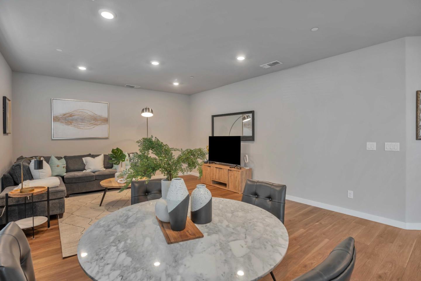 1618 Pagoda Lane, Sacramento, California 95834, 3 Bedrooms Bedrooms, ,2 BathroomsBathrooms,Residential Lease,For Rent,1618 Pagoda Lane,ML81994188