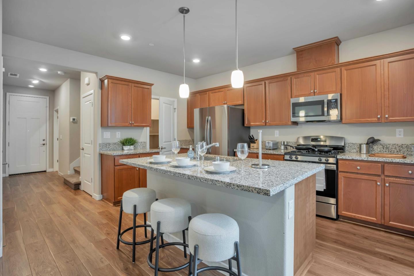 1618 Pagoda Lane, Sacramento, California 95834, 3 Bedrooms Bedrooms, ,2 BathroomsBathrooms,Residential Lease,For Rent,1618 Pagoda Lane,ML81994188