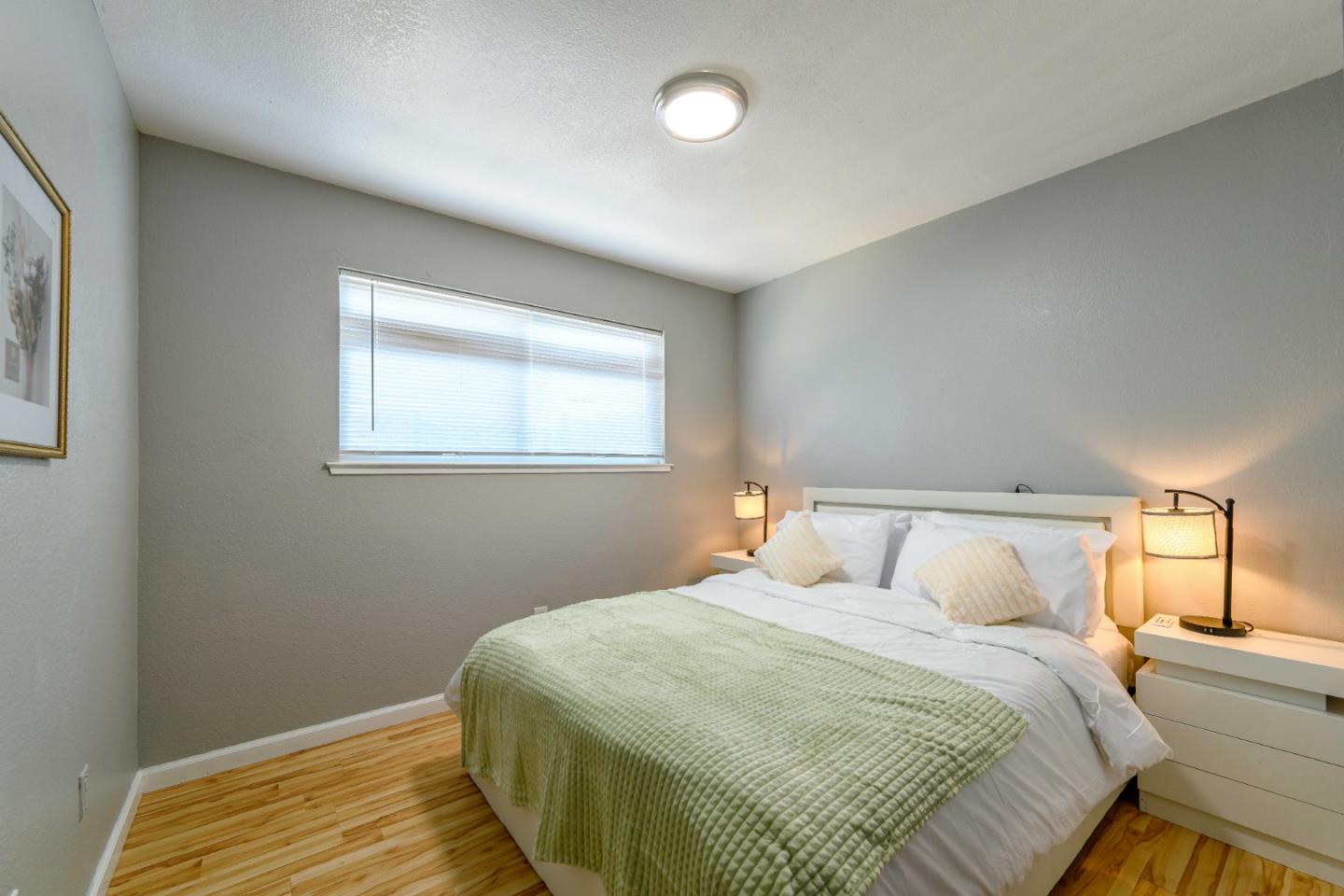 Detail Gallery Image 10 of 23 For 8617 Lodestone Cir, Elk Grove,  CA 95624 - 4 Beds | 2 Baths