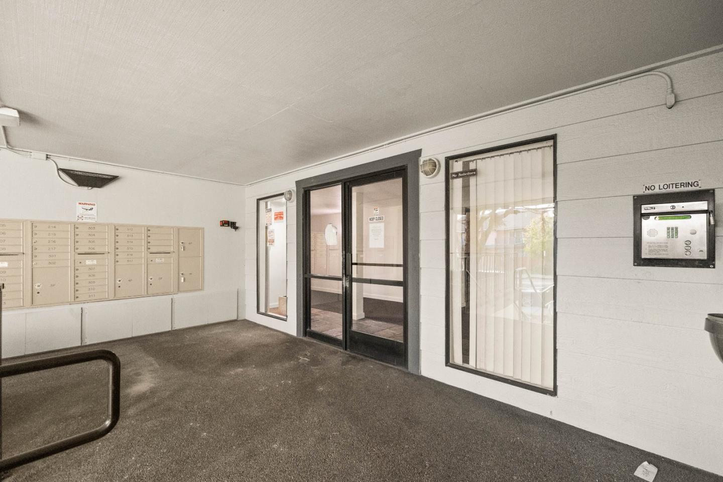 Detail Gallery Image 25 of 28 For 29300 Dixon St, Hayward,  CA 94544 - 2 Beds | 2 Baths