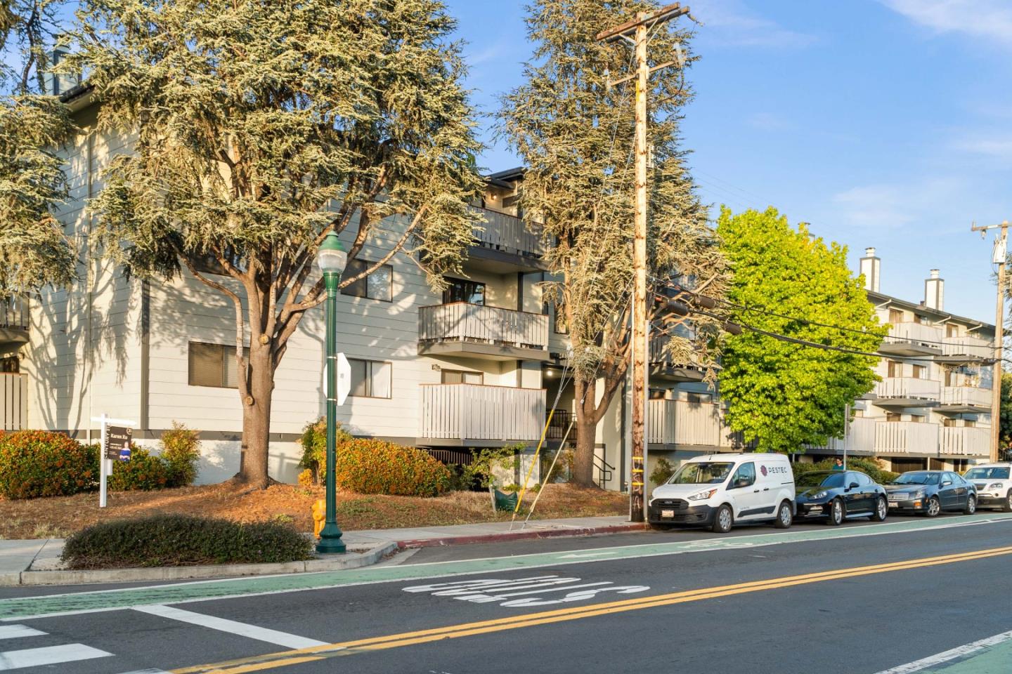 Detail Gallery Image 27 of 28 For 29300 Dixon St, Hayward,  CA 94544 - 2 Beds | 2 Baths