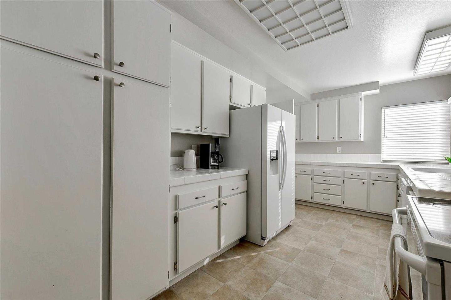 Detail Gallery Image 13 of 43 For 6429 Mcabee Rd, San Jose,  CA 95120 - 4 Beds | 2/1 Baths